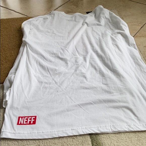 Disney by Neff  t-shirt - Picture 6 of 10